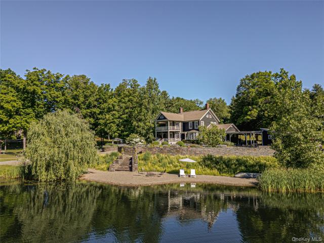 House for sale in Claverack, New York