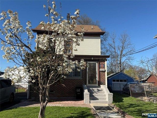 House for sale in Little Ferry, New Jersey