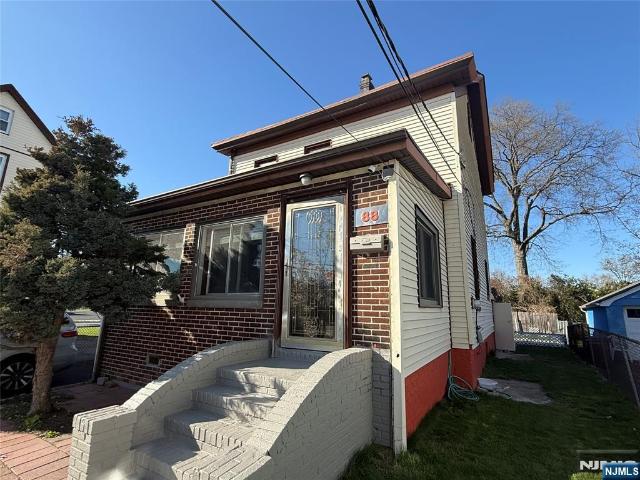 House for sale in Little Ferry, New Jersey