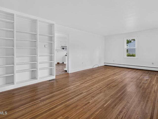 House for sale in Mechanicsville, Mahoning Township
