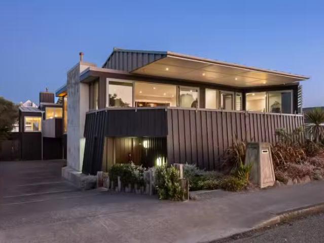 House for sale in Paraparaumu, Wellington