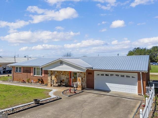 House for sale in Lavonia, Georgia