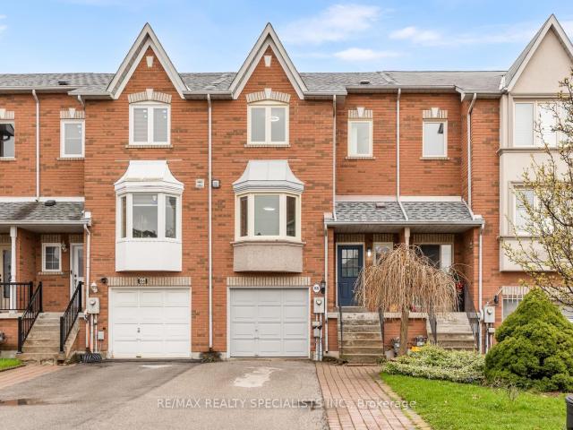 Townhouse for sale in Woburn, Ontario