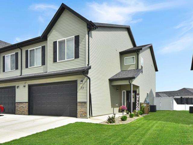 Townhouse for sale in Minot, Ward County