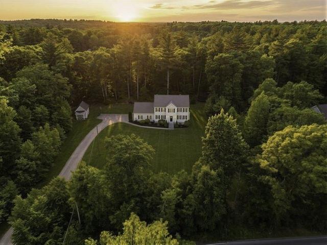 House for sale in Mendon, Massachusetts