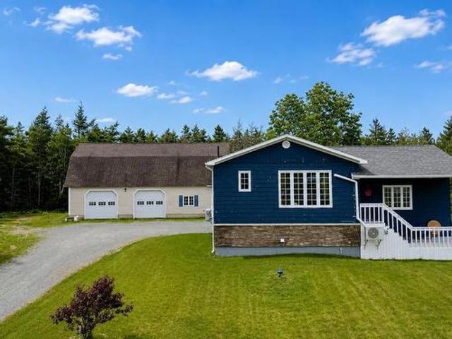 House for sale in Grand-etang, Nova Scotia