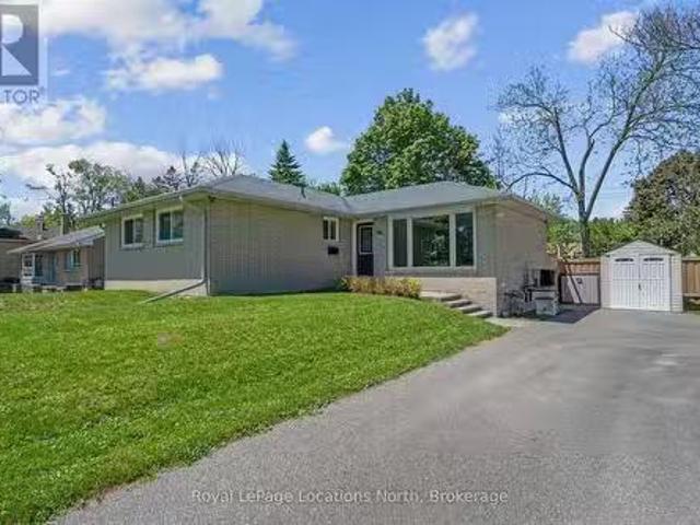 House for sale in Barrie, Ontario