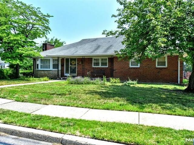 House for sale in Oradell, New Jersey
