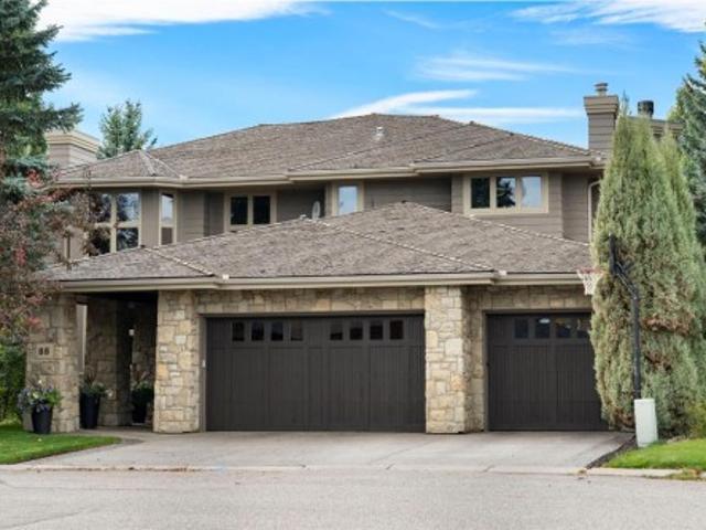 House for sale in Sundance, Calgary