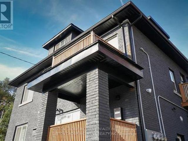 Property for sale in Ancaster, Ontario