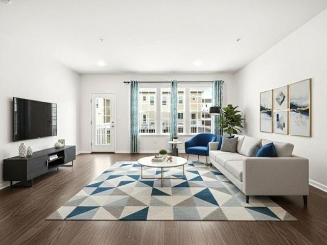 Townhouse for sale in Wood Ridge, New Jersey