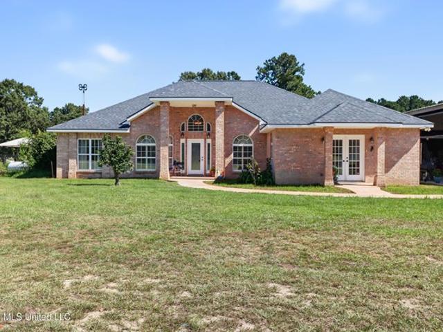 House for sale in Carriere, Pearl River County