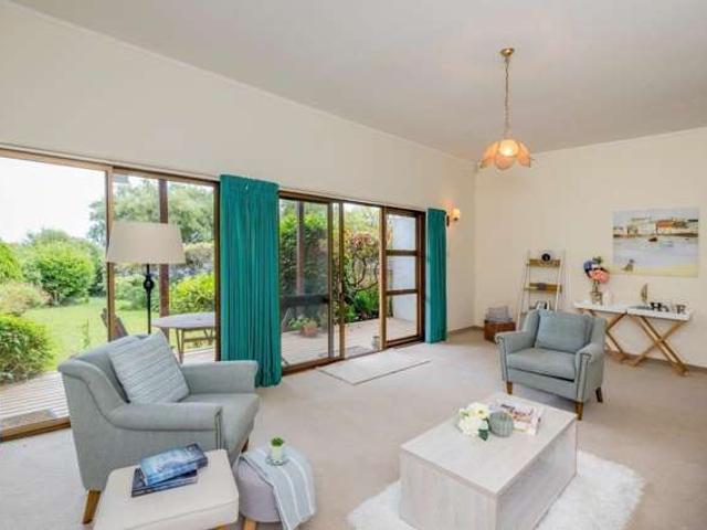 Townhouse for rent in Matata, Wellington