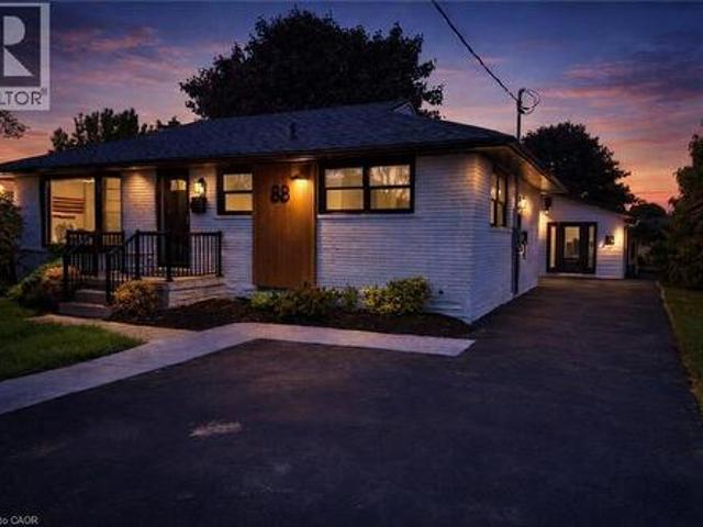 House for sale in Kitchener, Ontario