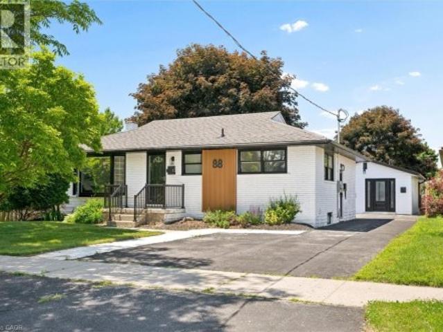 House for sale in Kitchener, Ontario