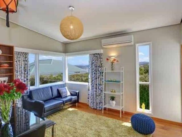 House for rent in Otakou