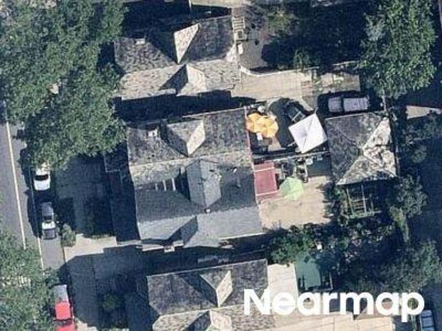 House for sale in Jackson Heights House for sale in Jackson Heights