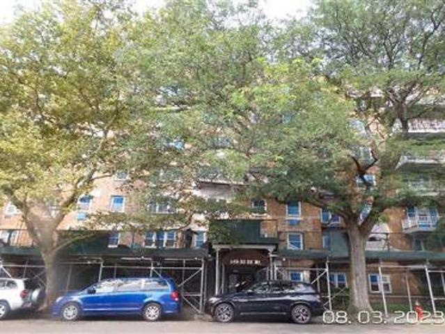 Condo for sale in Queens, Arverne