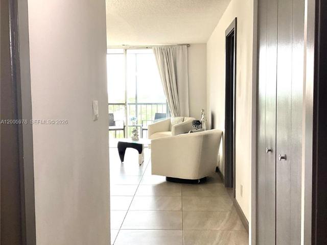 Condo for sale in Pembroke Pines, Florida