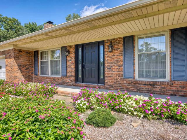 House for sale in Newburgh, Indiana