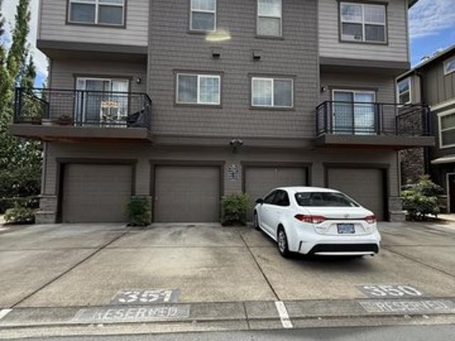 Condo for sale in Oregonia