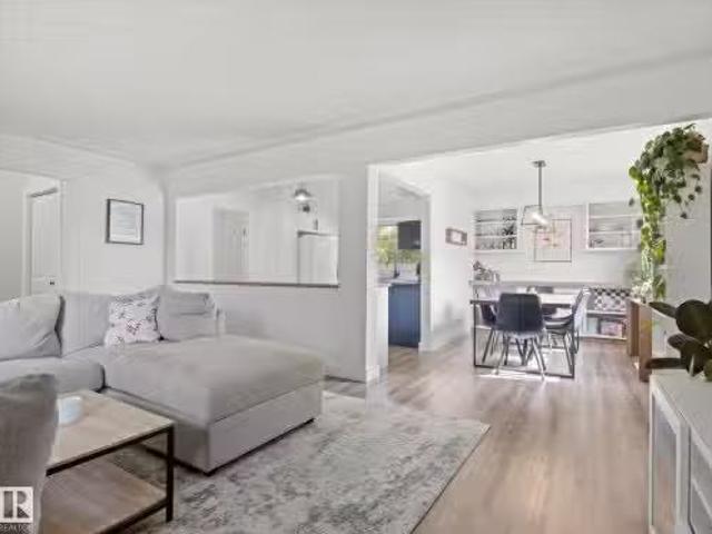 House for sale in Wedgewood, Alberta