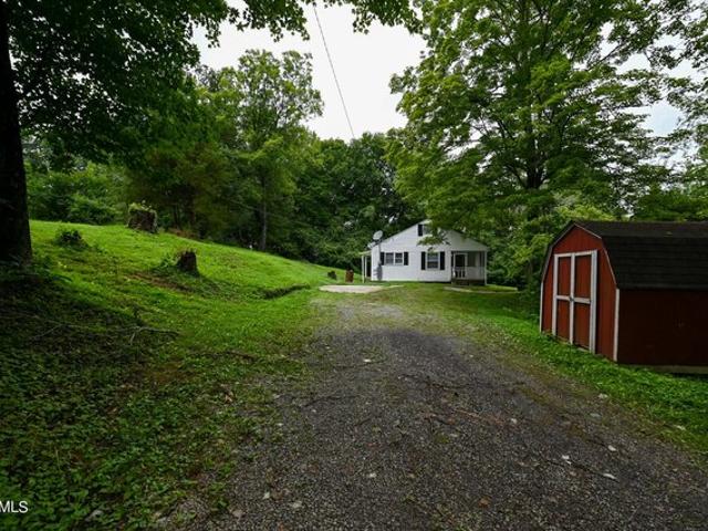 House for sale in Powell, East Tennessee