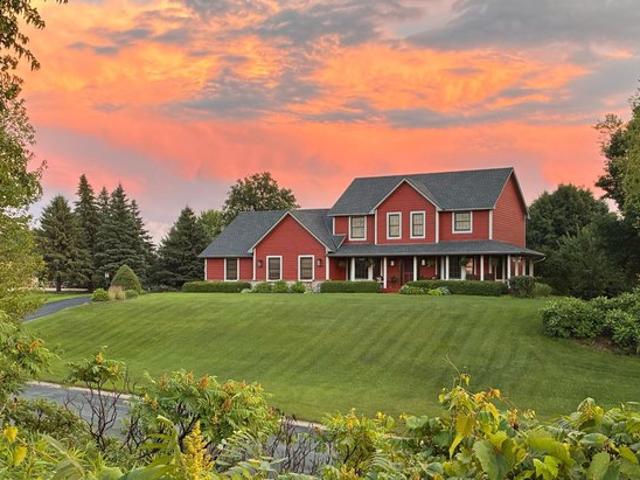 House for sale in Inver Grove Heights, Minnesota