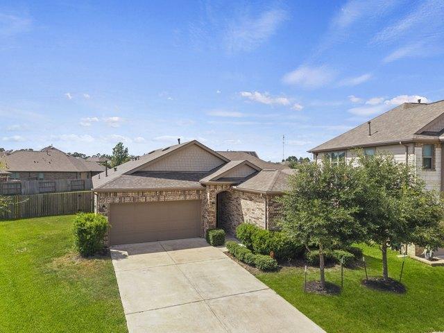 House for sale in Magnolia, Texas