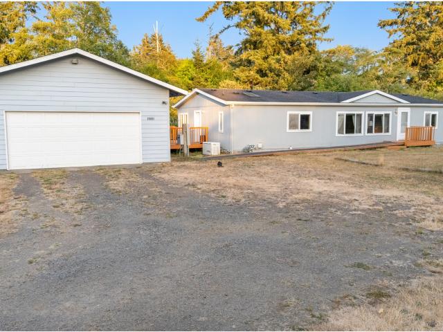 House for sale in Oregonia