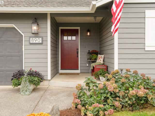 House for sale in Oregonia