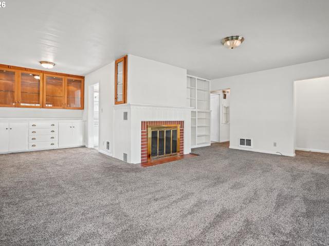 House for sale in College Hill, Eugene