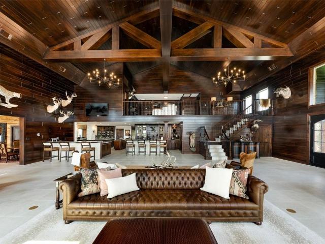 House for sale in Mullin, Comanche County
