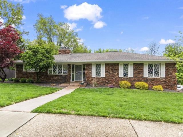House for sale in Springfield, Illinois