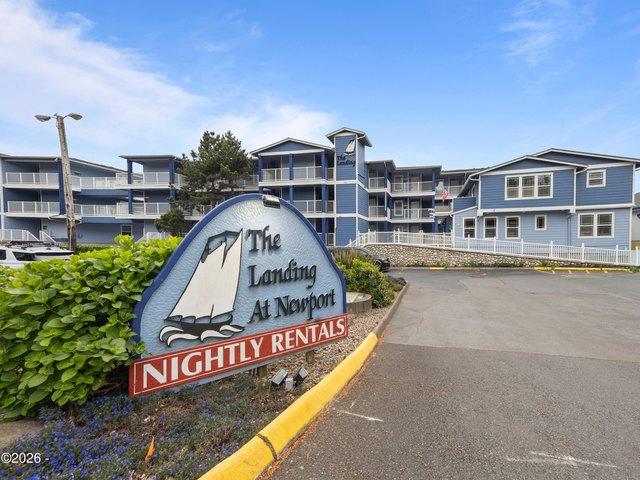 Condo for sale in Newport, Lincoln County