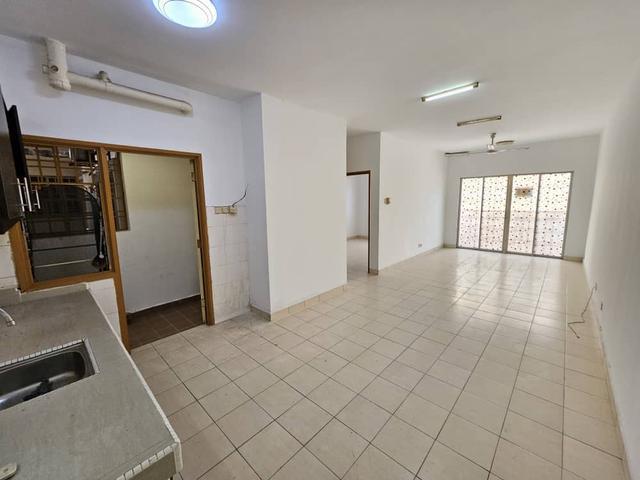 Apartment for sale in Petaling, Subang Jaya