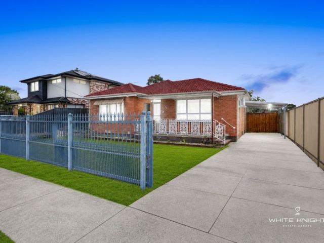 House for sale in St Albans, Melbourne