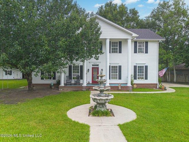 House for sale in Diamondhead, Mississippi