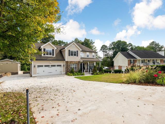 House for sale in Collegedale, East Tennessee