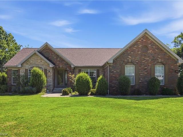 House for sale in Summit, Ohio