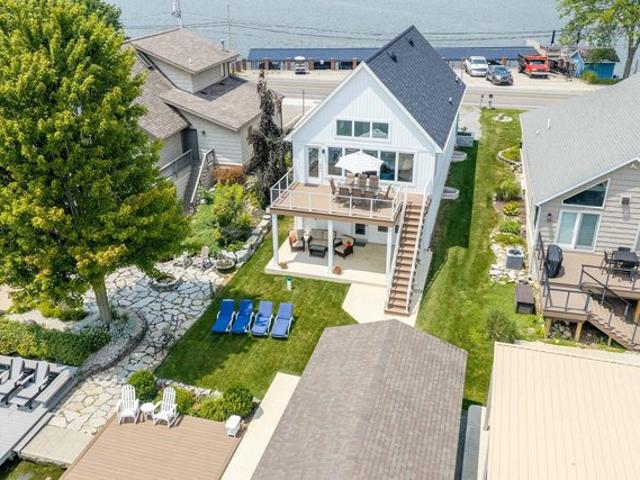 House for sale in Huntsville, Ohio