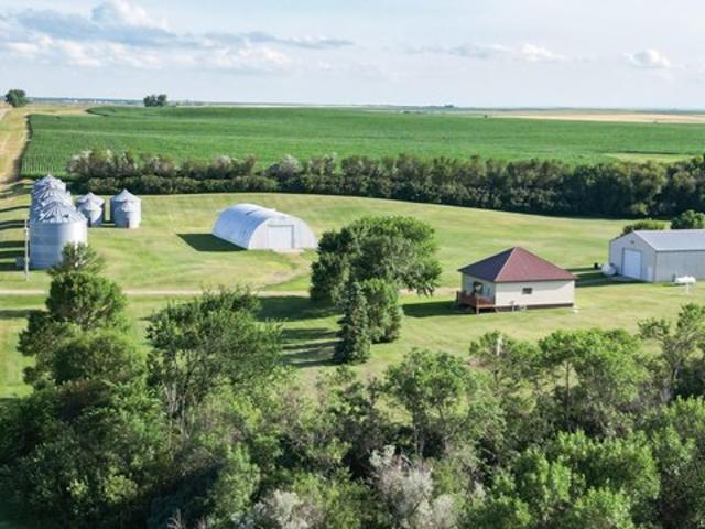House for sale in Hague, North Dakota