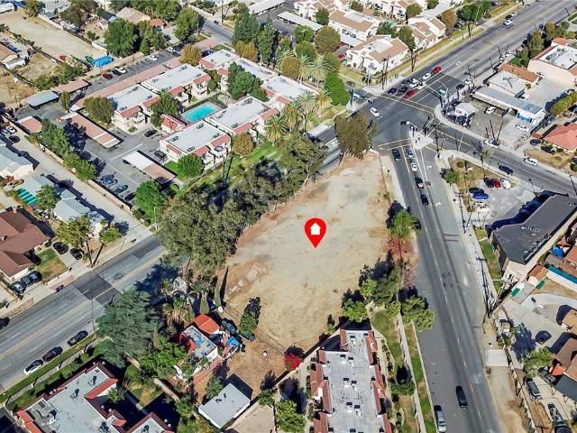 Land for sale in Fontana