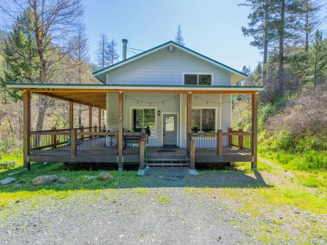 House for sale in Douglas City