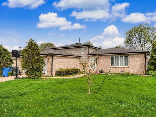 House for sale in Justice, Illinois