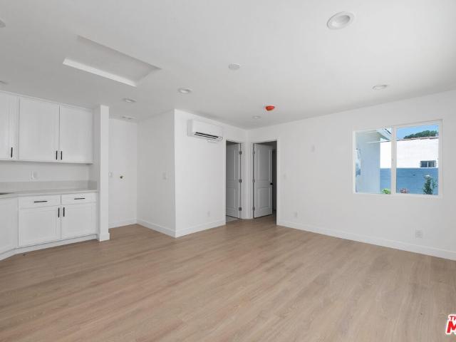 Property for rent in Canoga Park, California