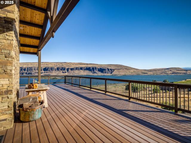House for sale in Wishram, Washington