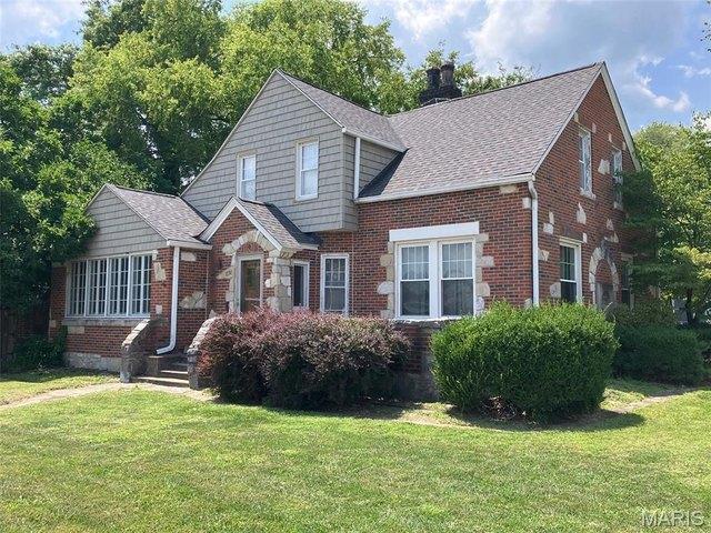 House for sale in Clinton, Illinois