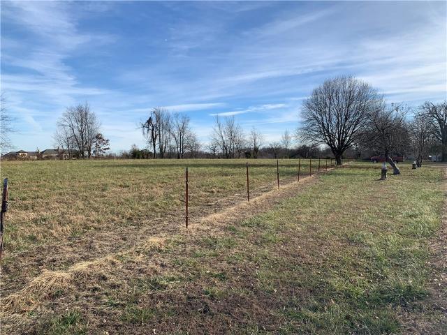 Land for sale in Cave Springs, Benton County