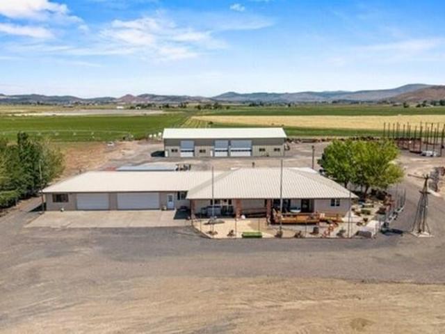 Farm for sale in Oregonia